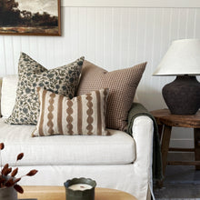 Load image into Gallery viewer, Griffin Pillow Cover