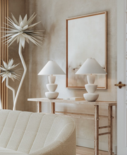 Load image into Gallery viewer, Kamas Table Lamp