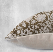Load image into Gallery viewer, Chimere Hand Block Pillow