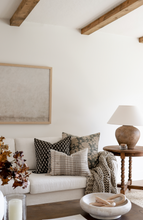 Load image into Gallery viewer, Nellie Floral Pillow Cover