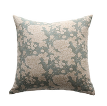 Load image into Gallery viewer, Nellie Floral Pillow Cover
