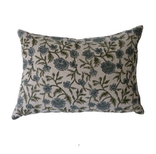 Load image into Gallery viewer, Hattie Floral Pillow Cover
