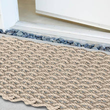 Load image into Gallery viewer, Lobster Rope Outdoor Doormat: Light &amp; Sand Double Weave
